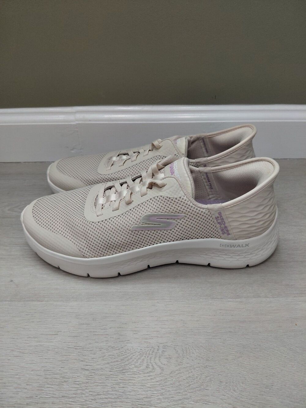 Skechers Go Walk Flex Hands Free Slip-Ins Off White Women Size 10